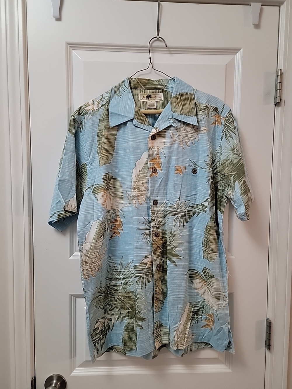 Joe Marlin Mens M Blue Hawaiian Shirt Tan & Green Leaf Print Coconut Buttons EUC